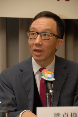 Professor Gabriel M Leung, Dean of Li Ka Shing Faculty of Medicine, HKU announces the School of Public Health of Li Ka Shing Faculty of Medicine, HKU has been designated as a WHO Collaborating Centre for Infectious Disease Epidemiology and Control for four years.